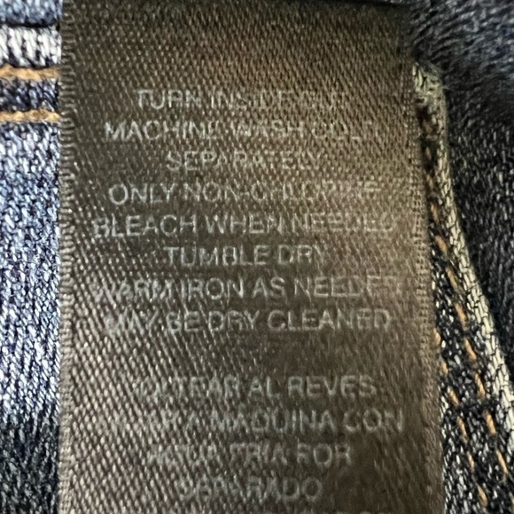 Chico’s So Slimming Girlfriend Crop Jeans Blue Denim - Size 0.5 (Small/6) - Picture 12 of 13